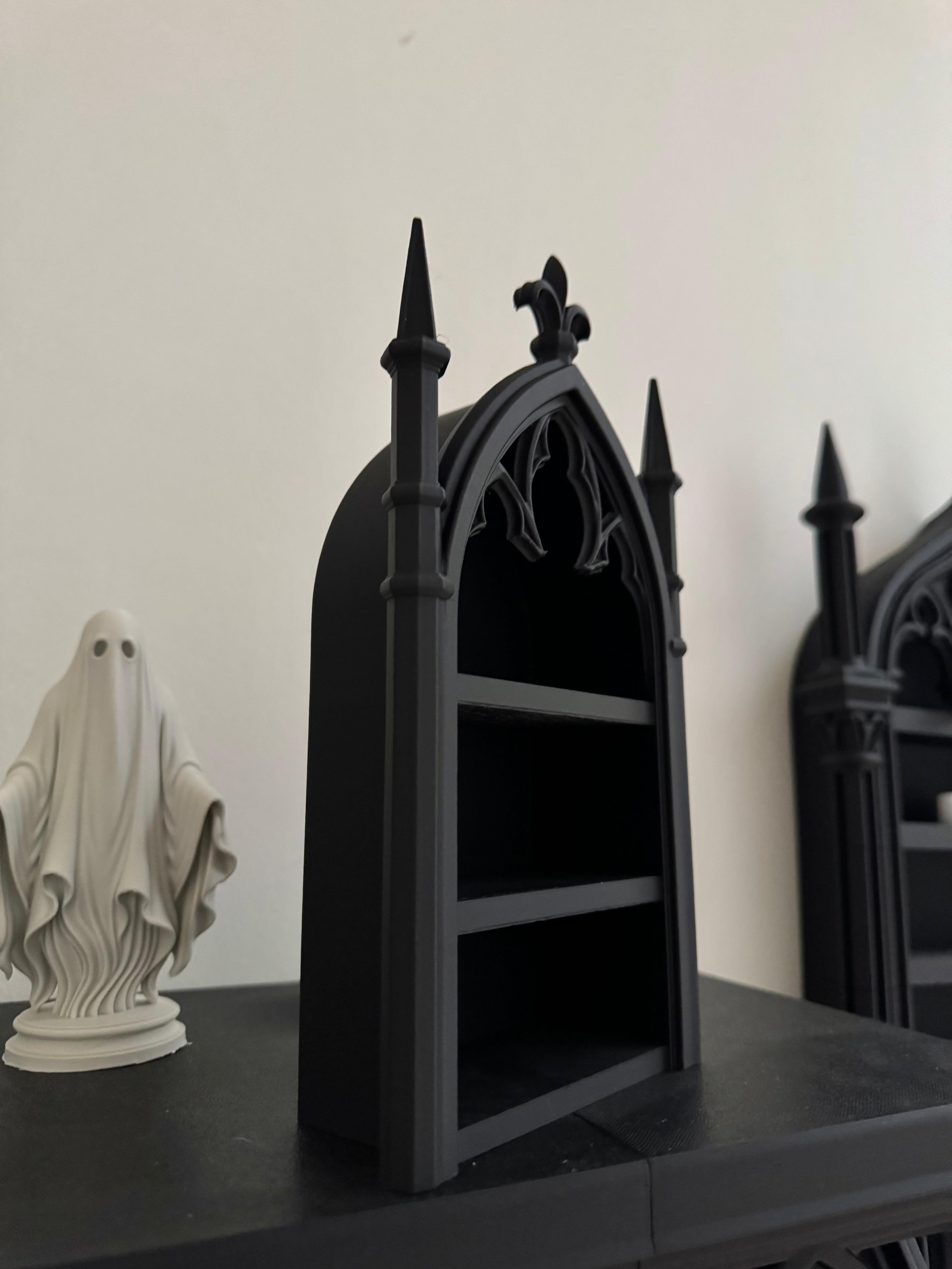Victorian Display Shelf Gothic Home Decor 3d model