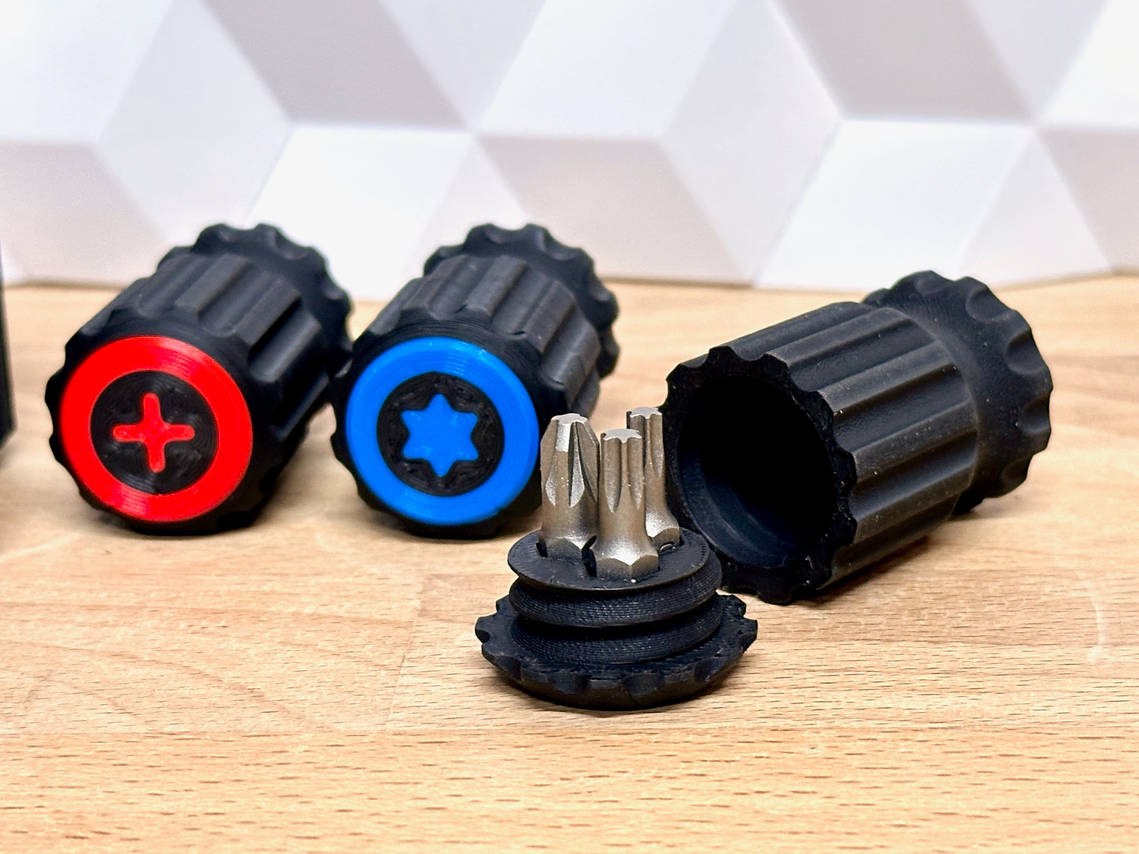Compact Bit Driver (pocket size screwdriver) 3d model