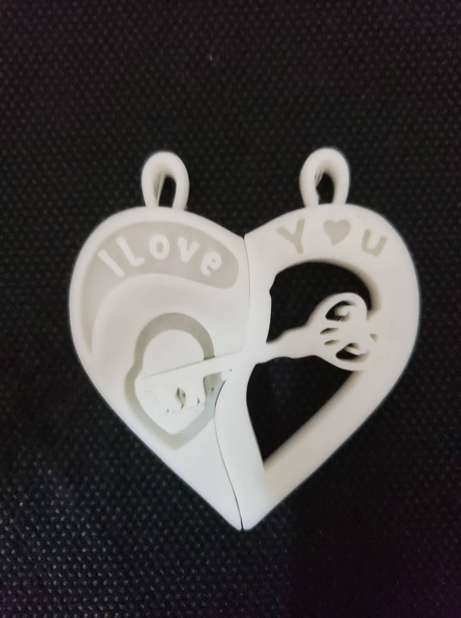 Heart Lock and Key chain 3d model