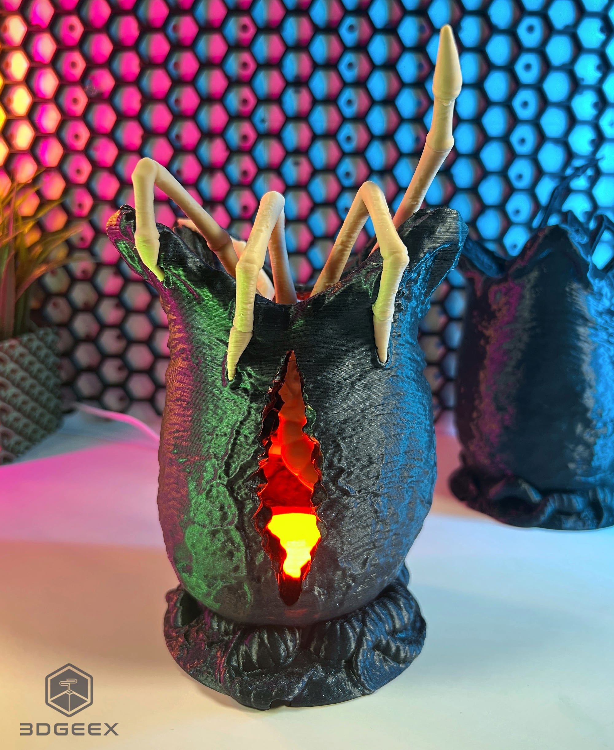 The Ovomorph Lamp 3d model