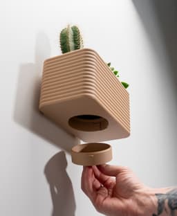 Wide Wall Planter - Poppy 3d model