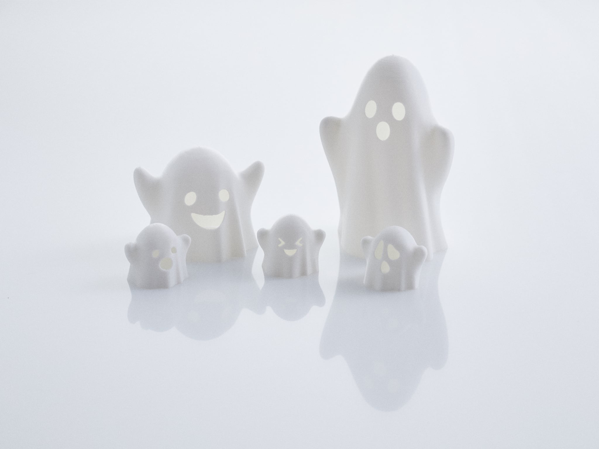Cute Ghost Family Tea Light 3d model