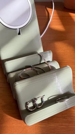 Wavy MagSafe Charging Dock 3d model