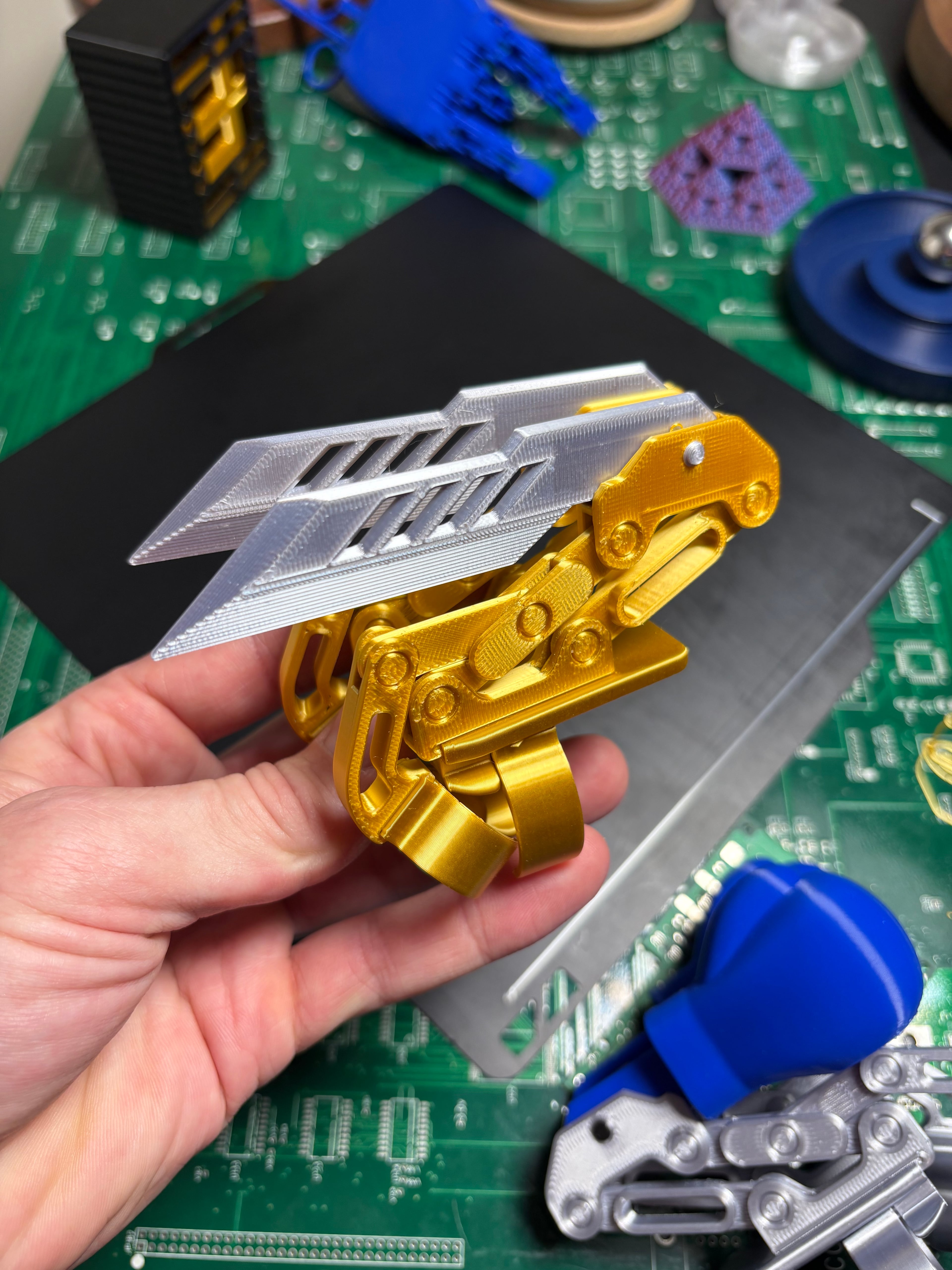 CYBER CLAWS PRINT IN PLACE MECHANISM 3d model