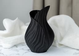 Obsidian Bloom Vase for Sculptural 3D Printable Home Decor 3d model