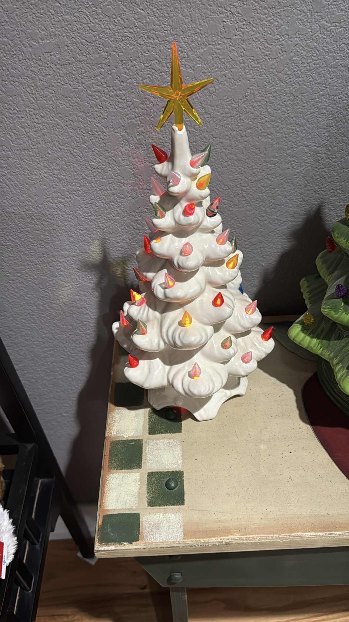 Ceramic Christmas Tree Light 3d model