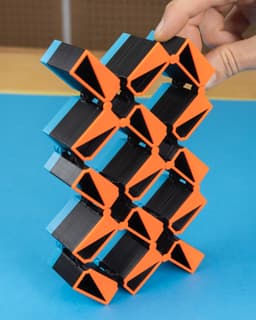 Auxetic Rectangles // 18x32mm 5x3 Stacked Diagonals 3d model