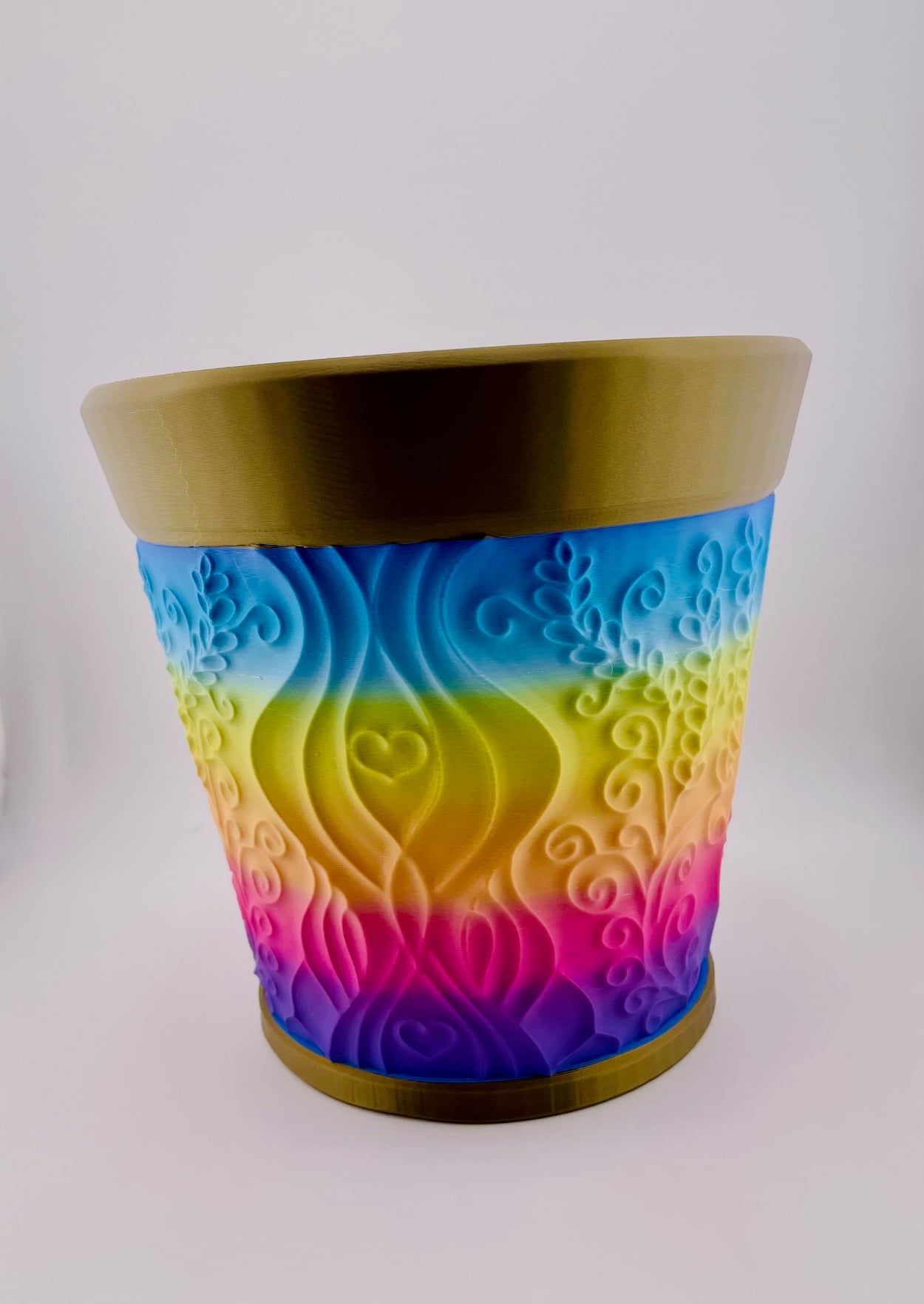 Carved Filigree Heart Pot 3d model