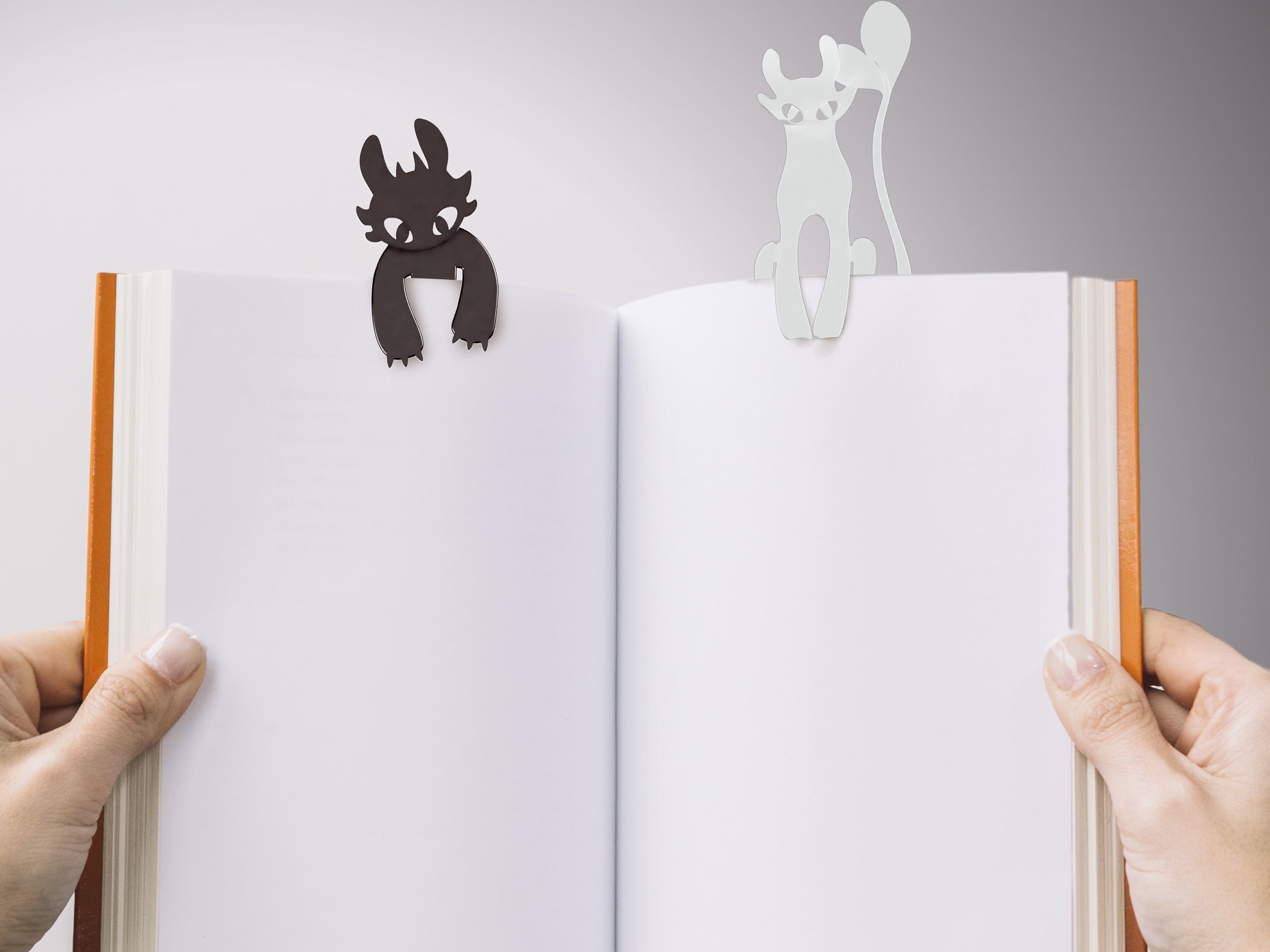 Toothless and Light Fury bookmarks 3d model