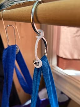 Hook closure clip 3d model