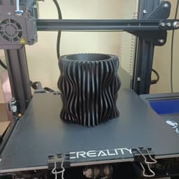 Wavy pencil holder 3d model