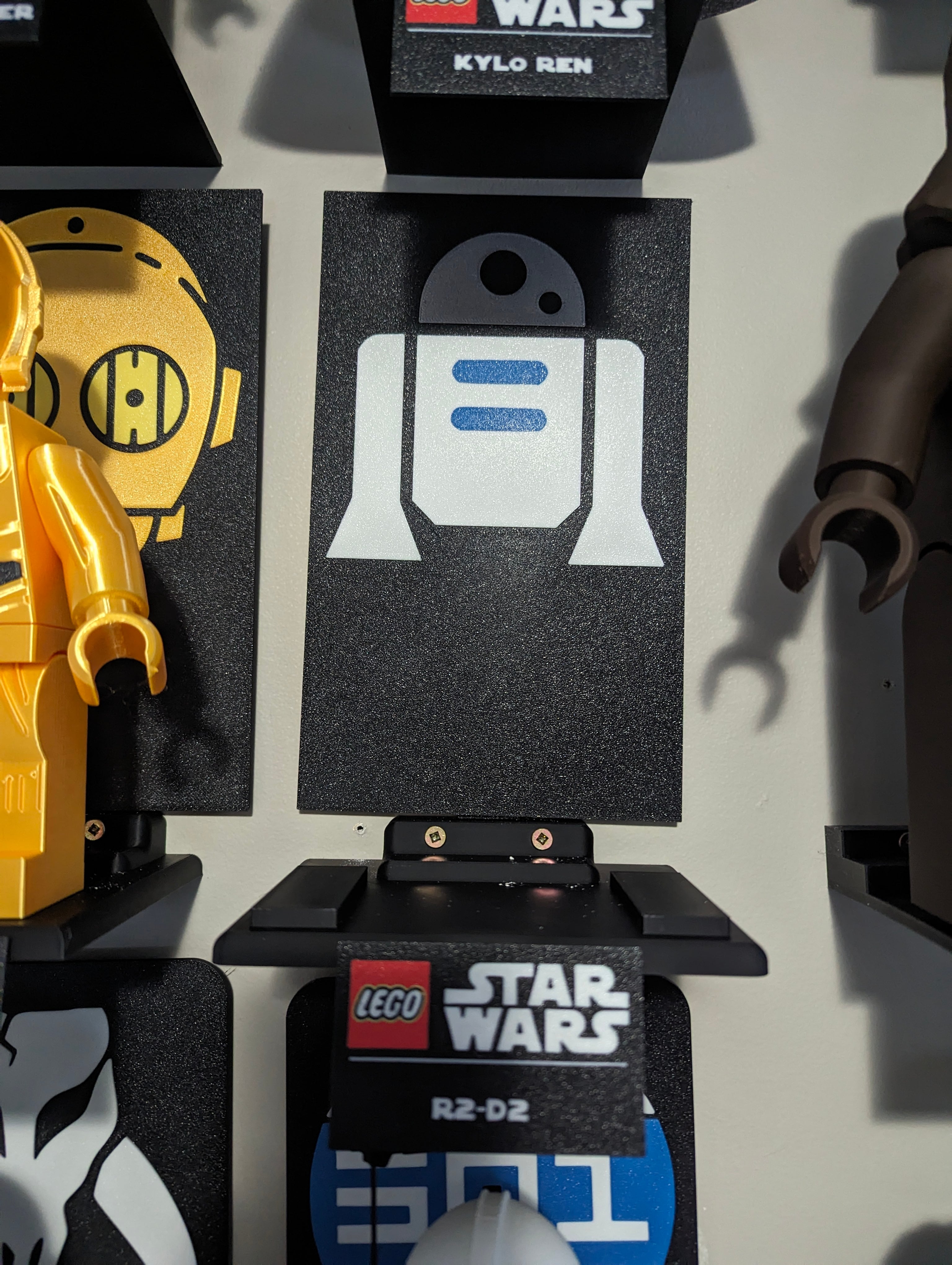 R2-D2 Backer Plates 3d model