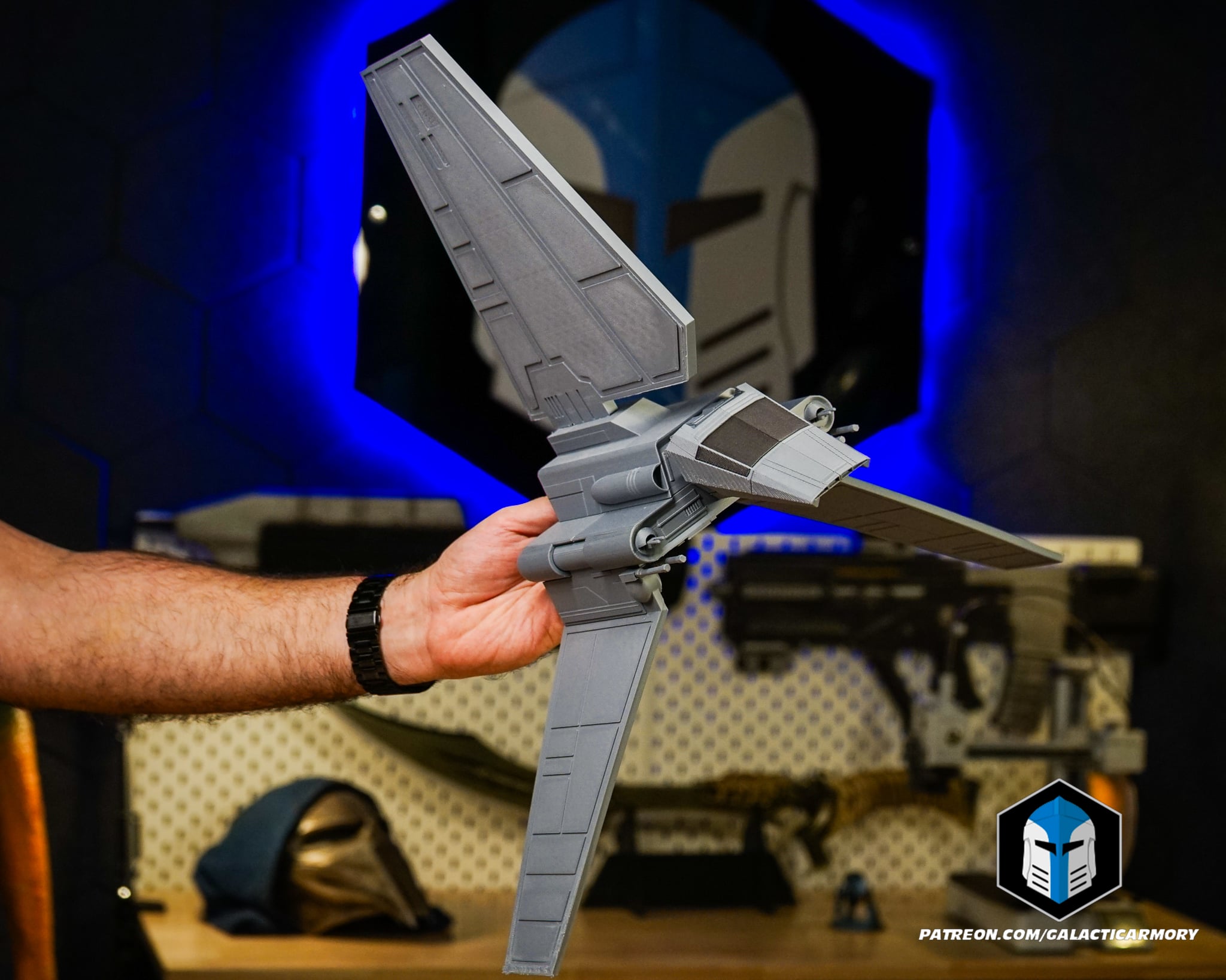 Lambda Shuttle Vehicle Kit Card - 3D Print Files 3d model