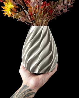 Twisted Flower Vase by MODERN MACHINE 3d model
