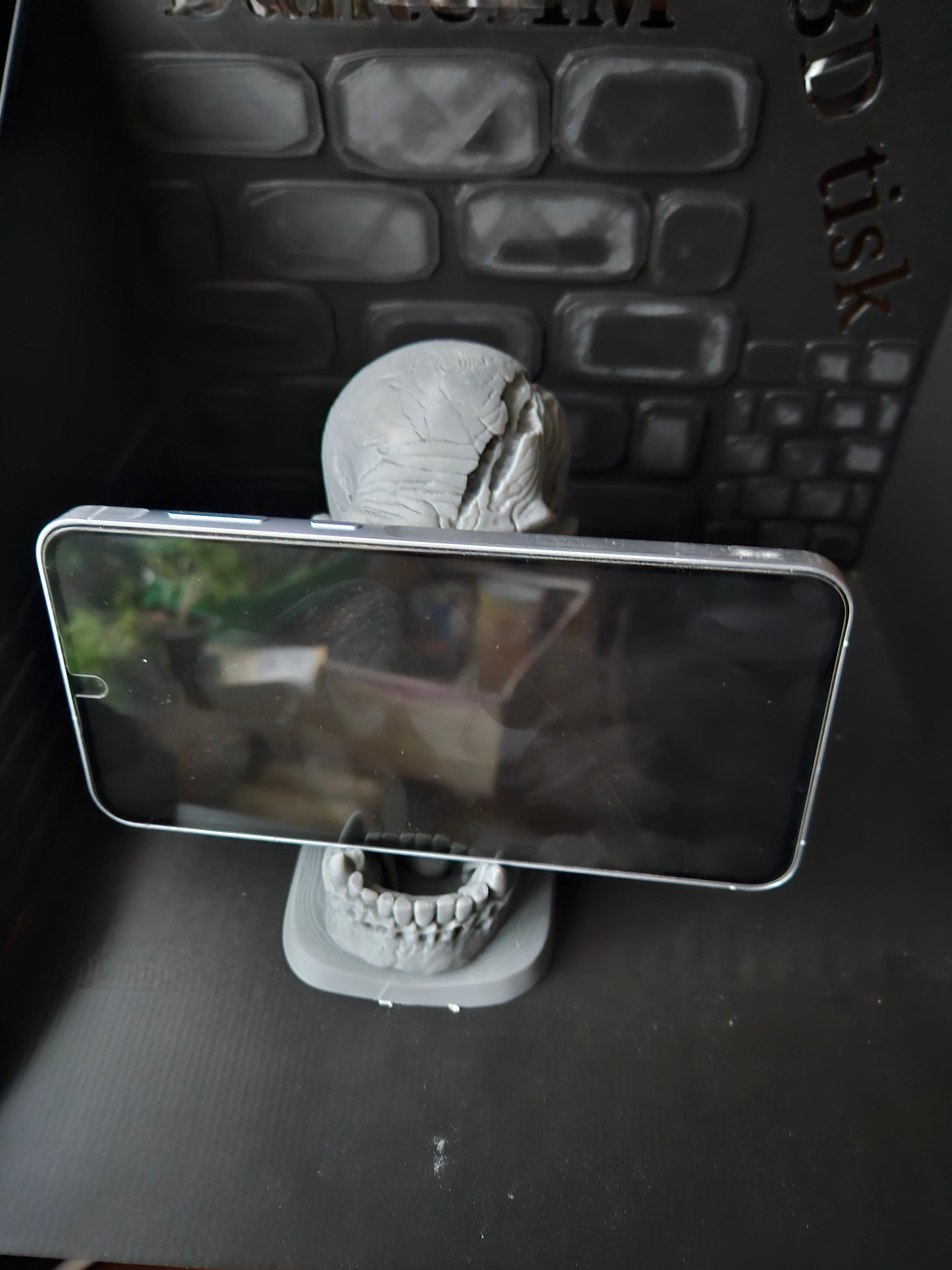 Zombie phone stand 3d model