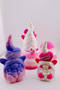 Valentine's Day Sheep Gnome 3d model