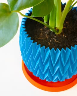 PLEATS Pot 001 3d model