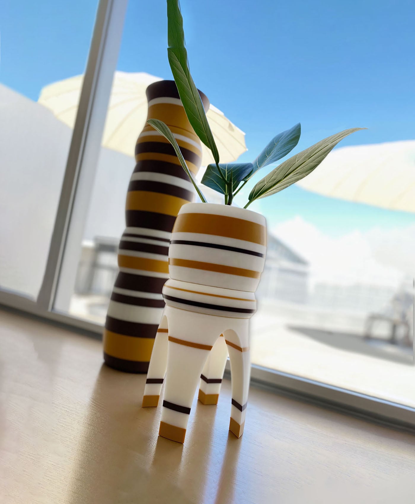 Planter With Stand and Drip Tray - Modular Plant Flower Pot 3d model