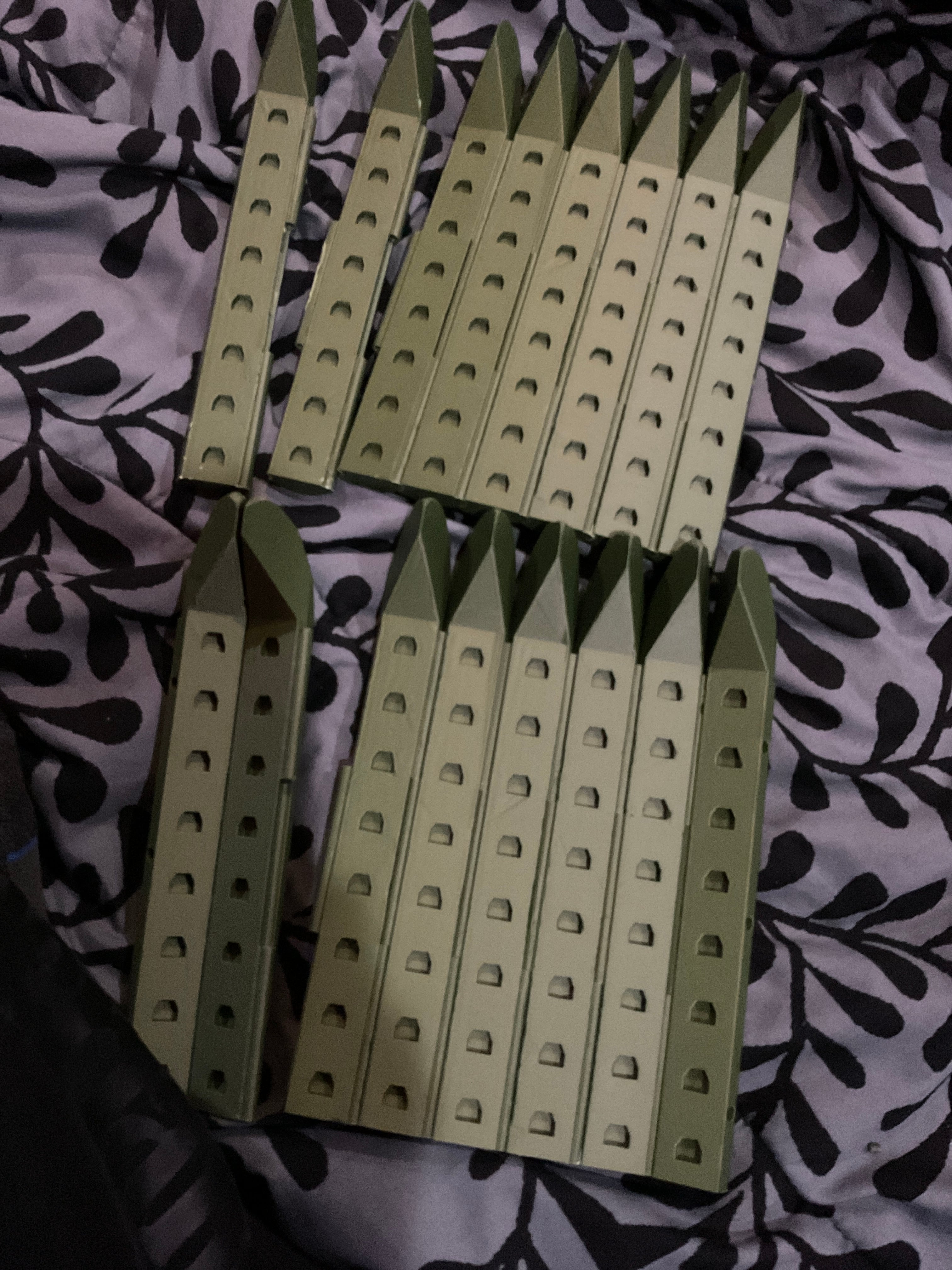 Hi!
Has anyone fix this problem?
I read about a similar case and I tried setting the seam position to random and used 215 ° C, but it didn’t work…help!
I want my cactus chess 🌵