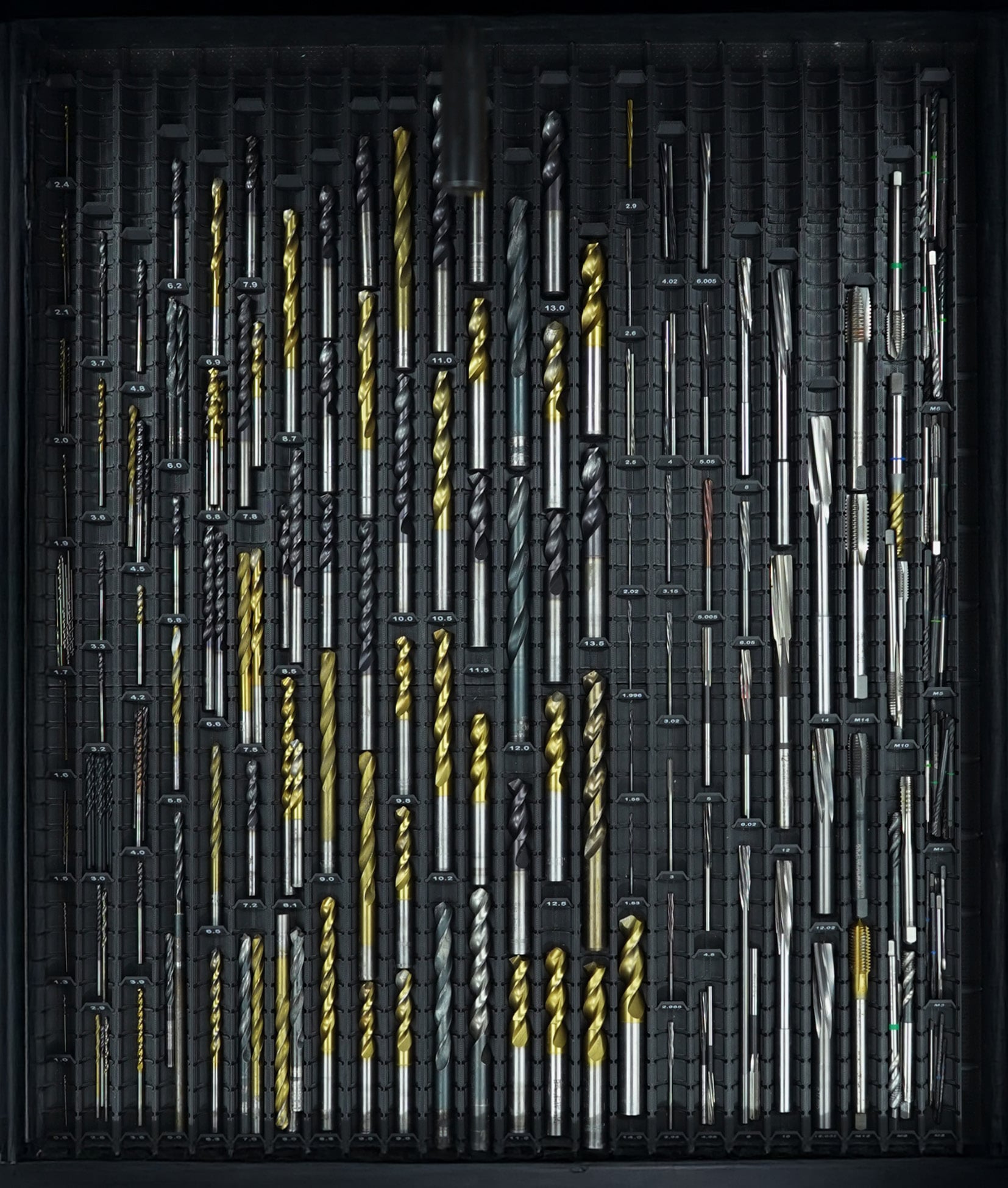 Bitfinity β Infinitely Expandable Drill Bit Storage System 3d model