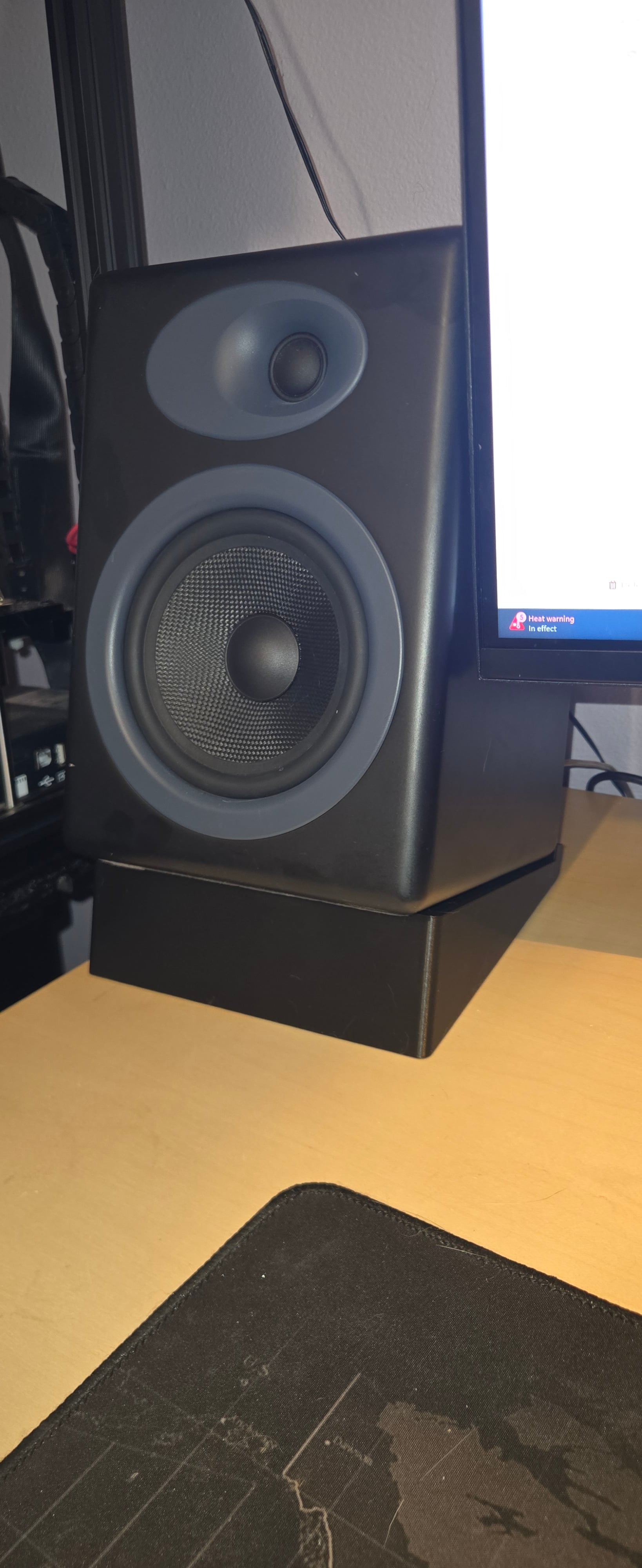 Speaker_Stand_Audioengine_A5_Large.stl 3d model