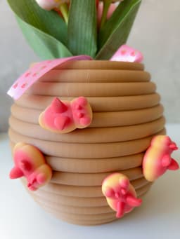 Beehive Vase 3d model