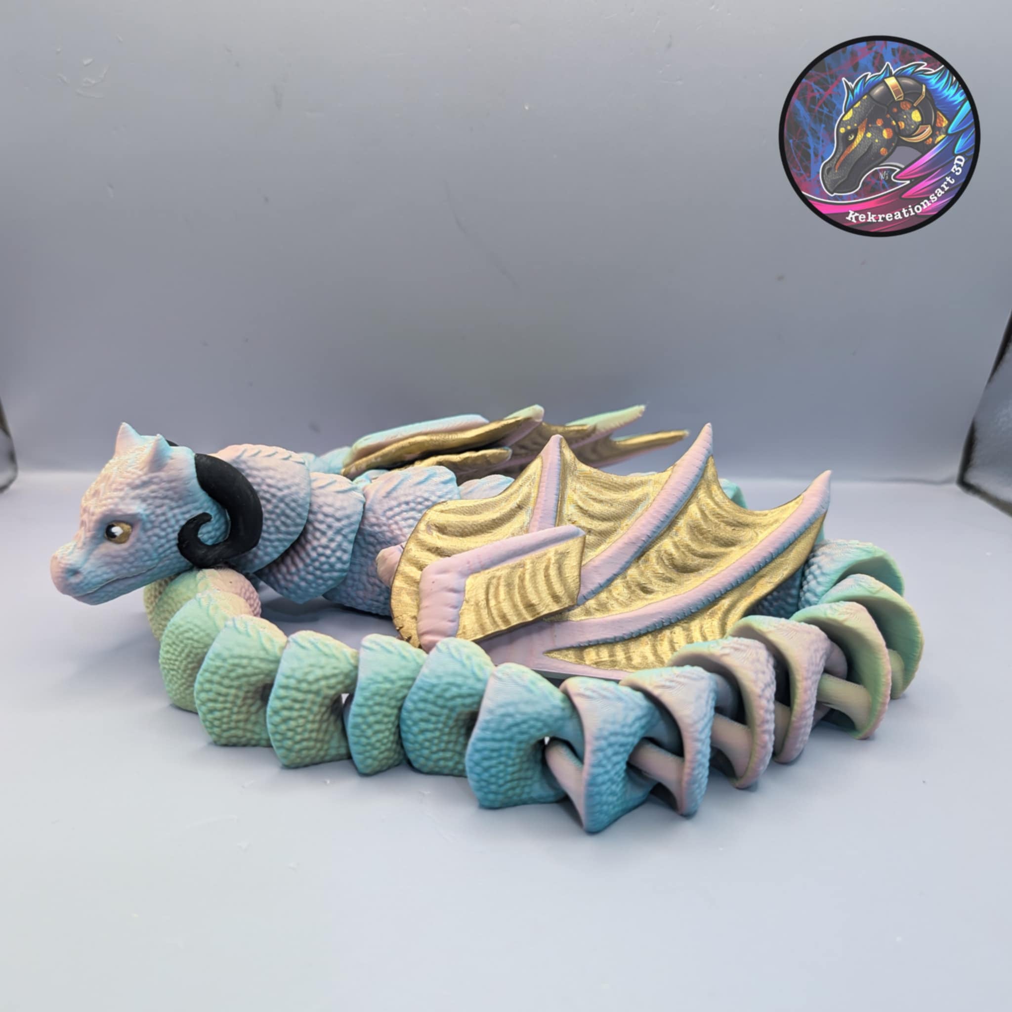flexi shoulder drape wyrm 3d model