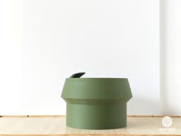 Self-watering planter 3d model