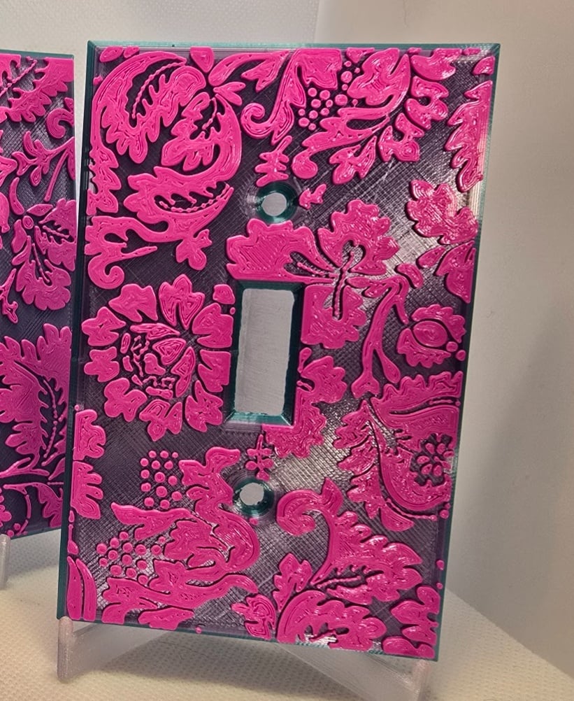Wall Plate - Single Toggle (Size: Midsize) - William Morris Pattern 3d model