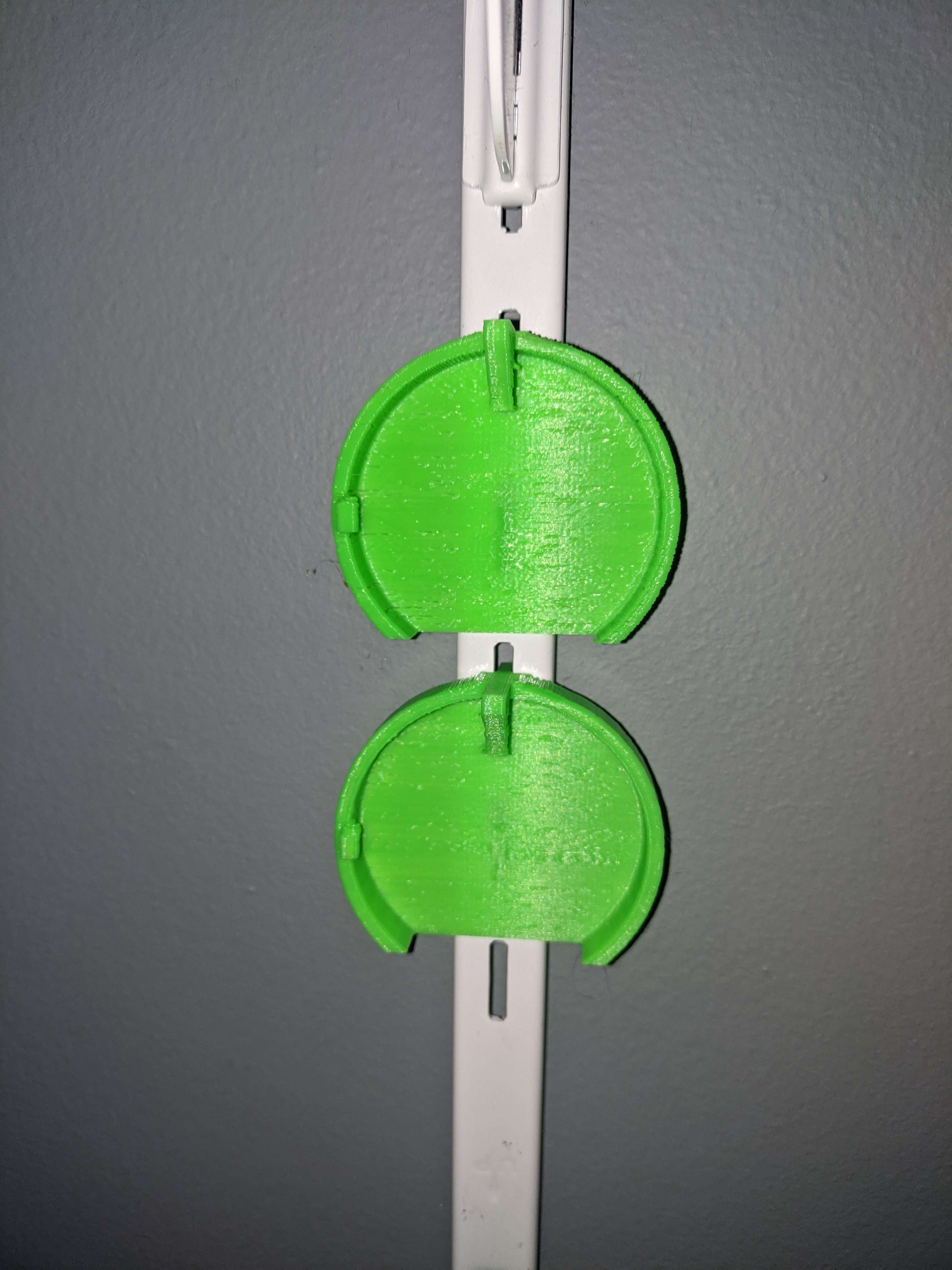 ChallengeCoinDisplayWithShelfBracket 3d model