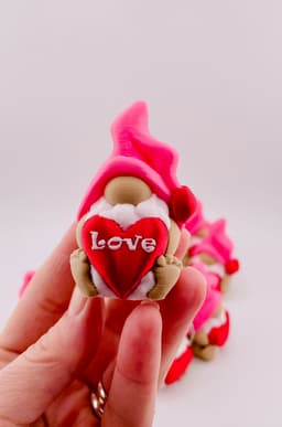 Cheeky Heart Gnome 3d model