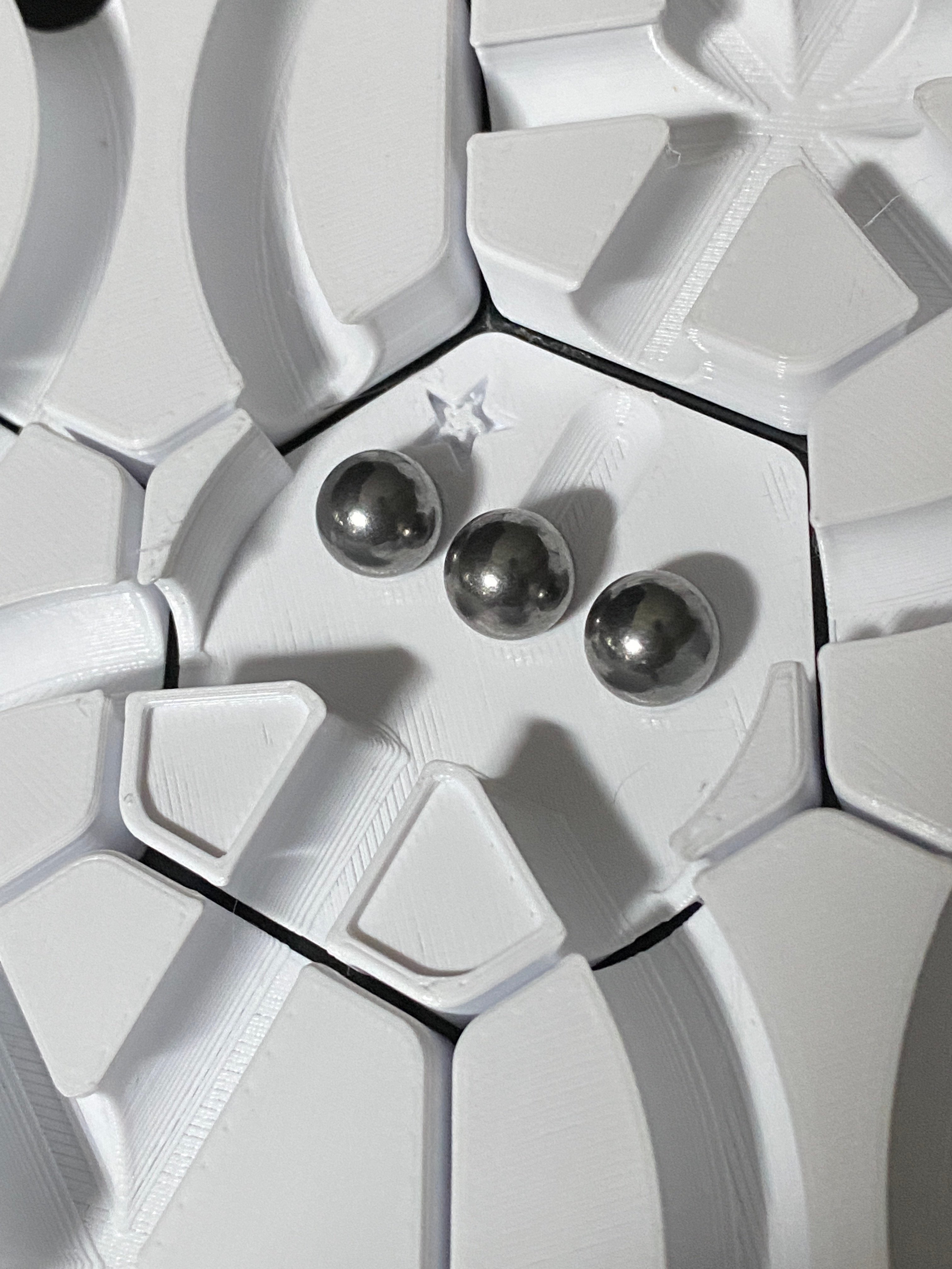 Hextraction - Chain Reactor Tile 3d model