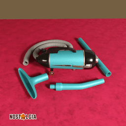 Vintage vacuum cleaner 3d model