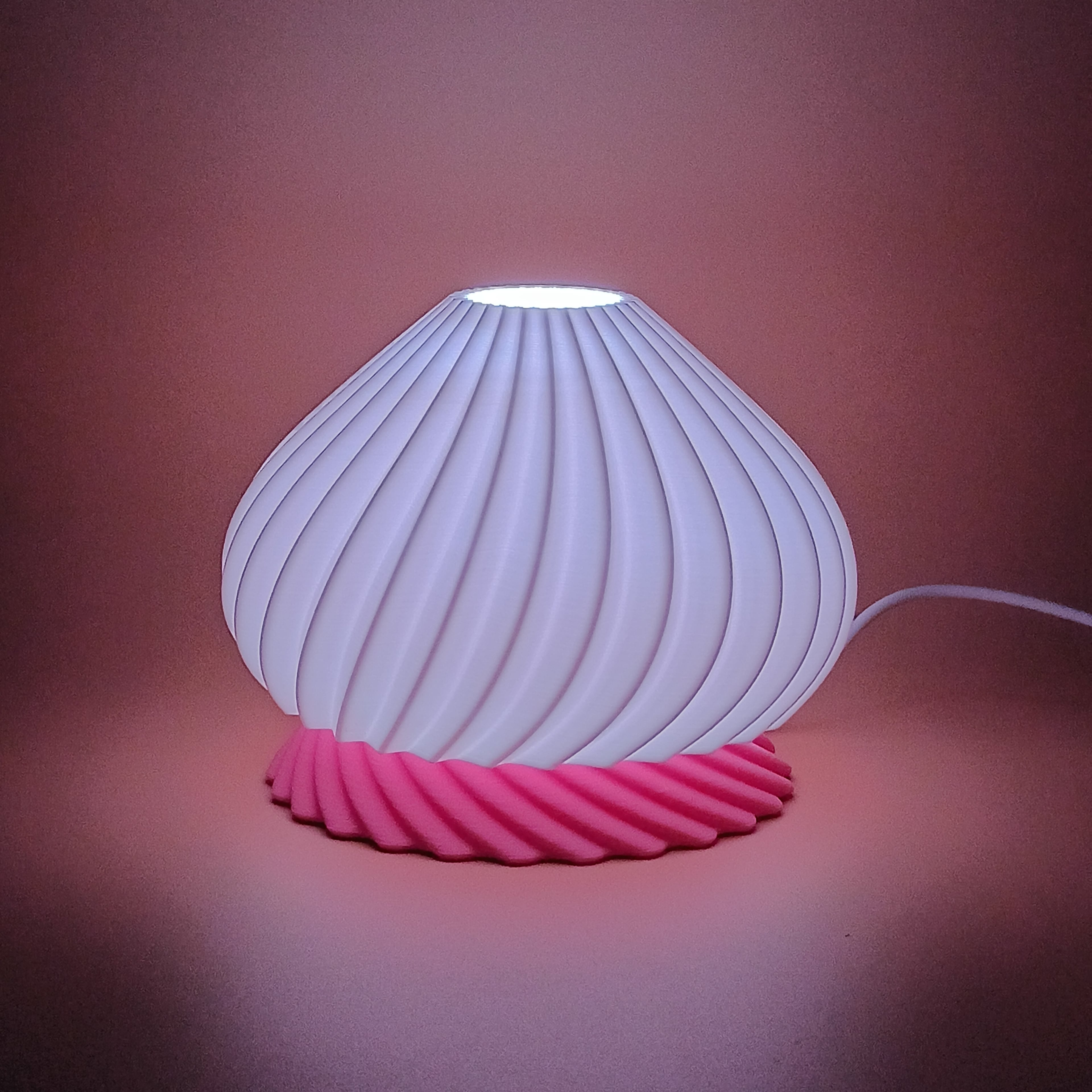 Little Bud Lamp 3d model