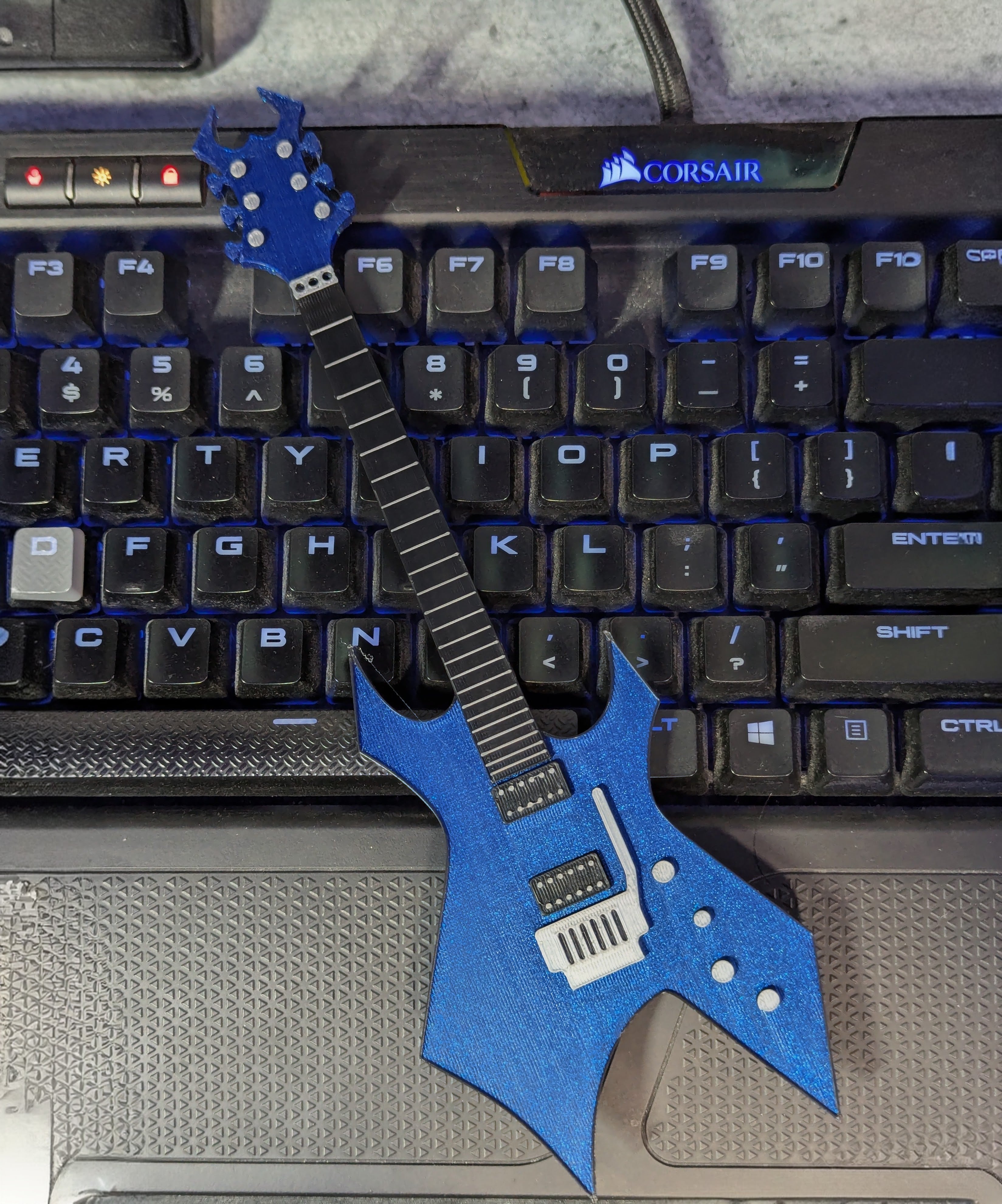 Mini Guitar Decorations 3d model