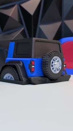 Raptor Bronco Post-it Holder / Organizer 3d model