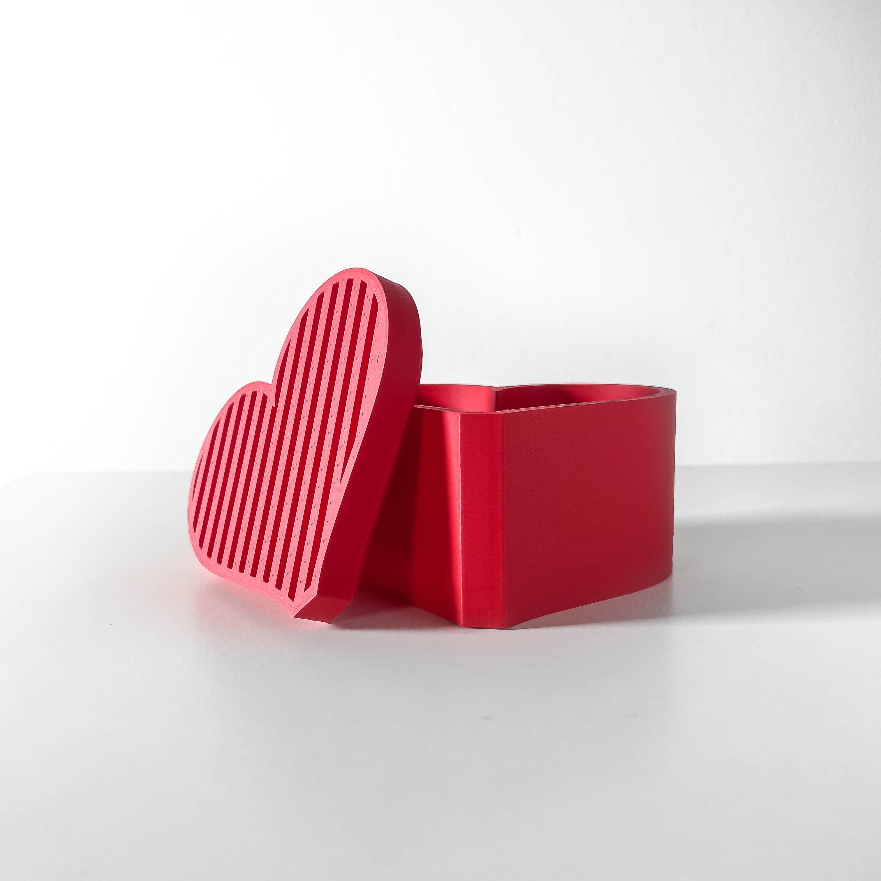 Heart Storage Container | Desk Organizer and Misc Holder | Modern Office and Home Decor 3d model