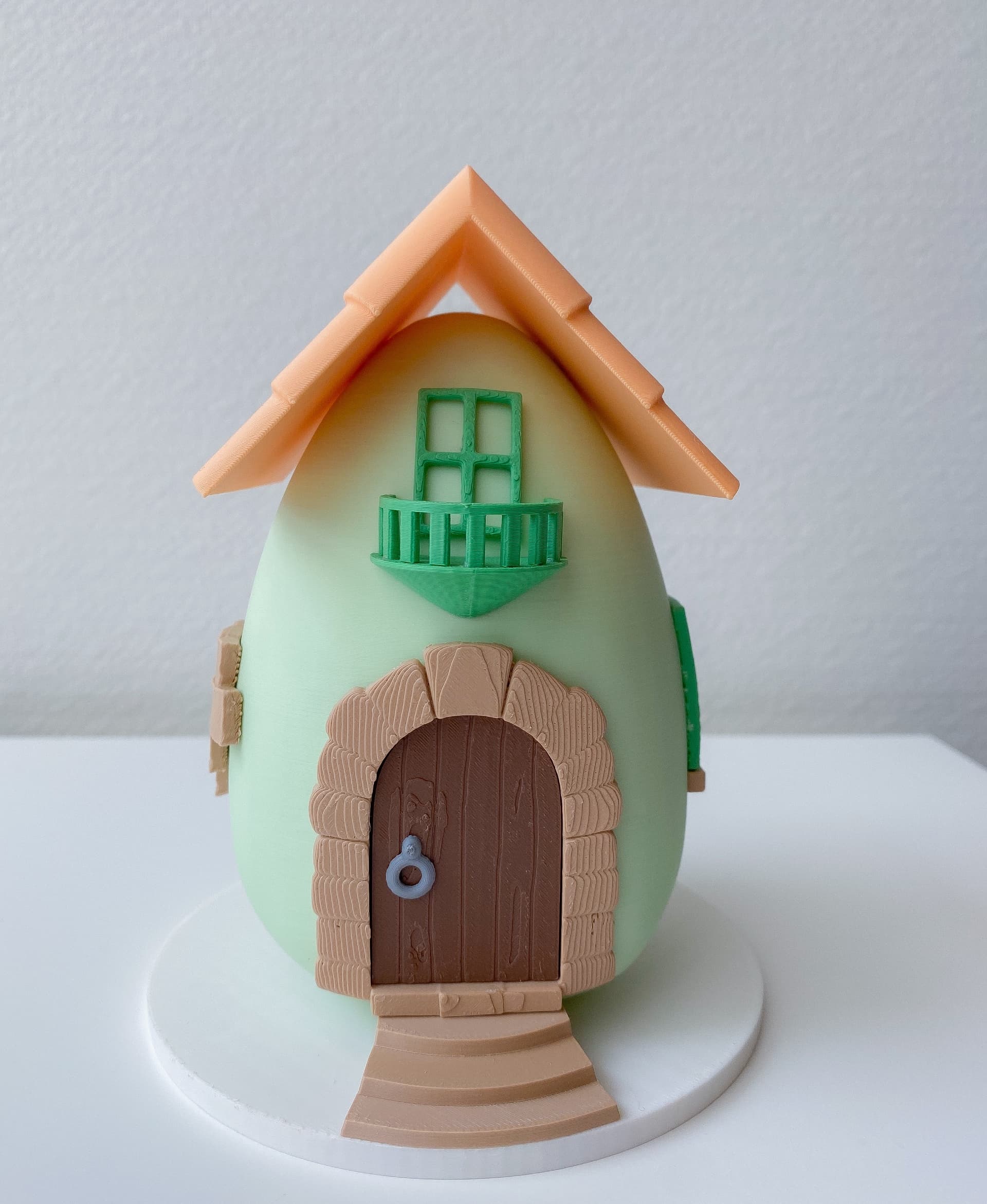 Check out the cutest egg house.
Polymaker filament
