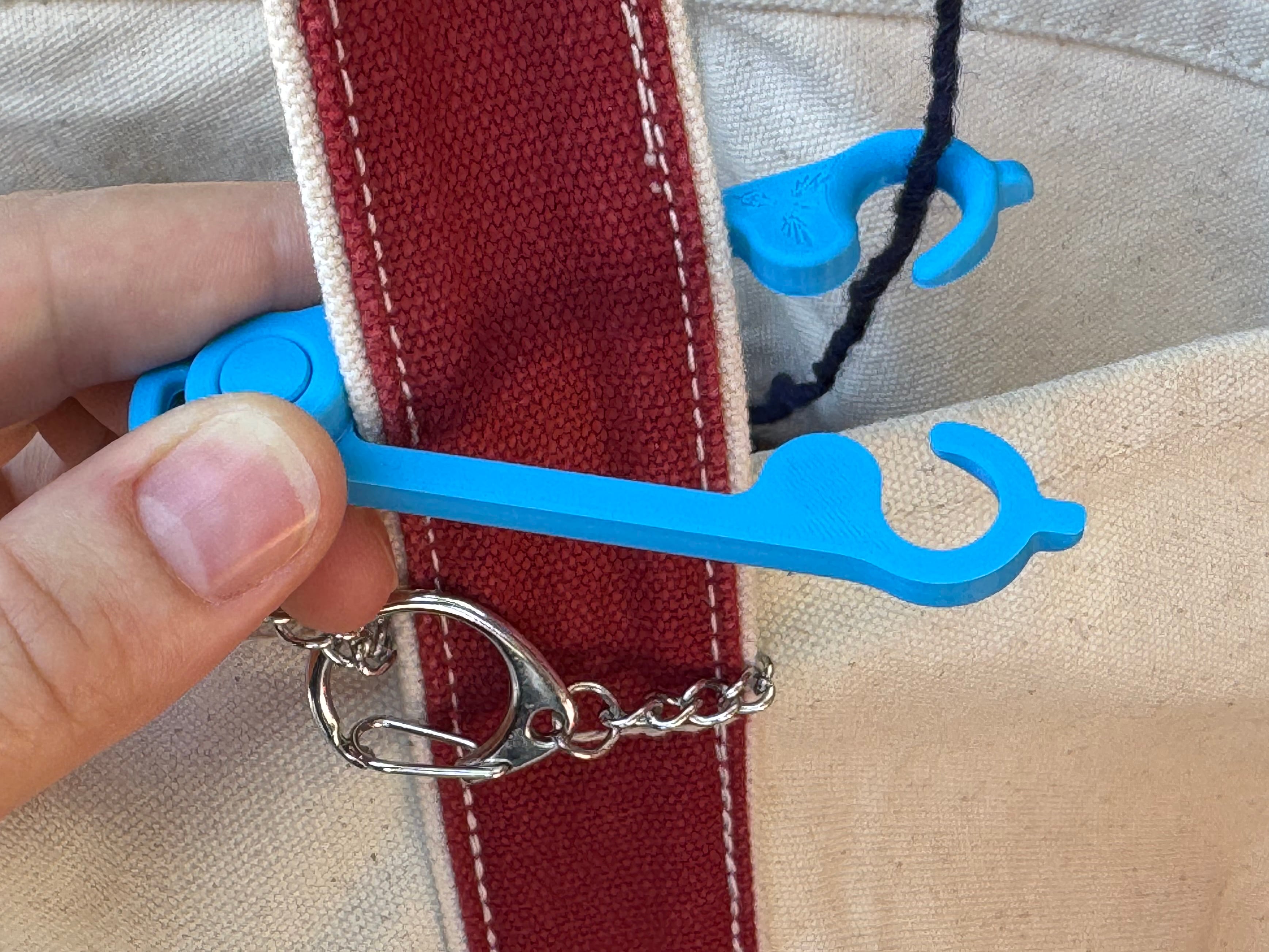 Tangle Tamer Knitting & Crochet Yarn Guide 3d model
