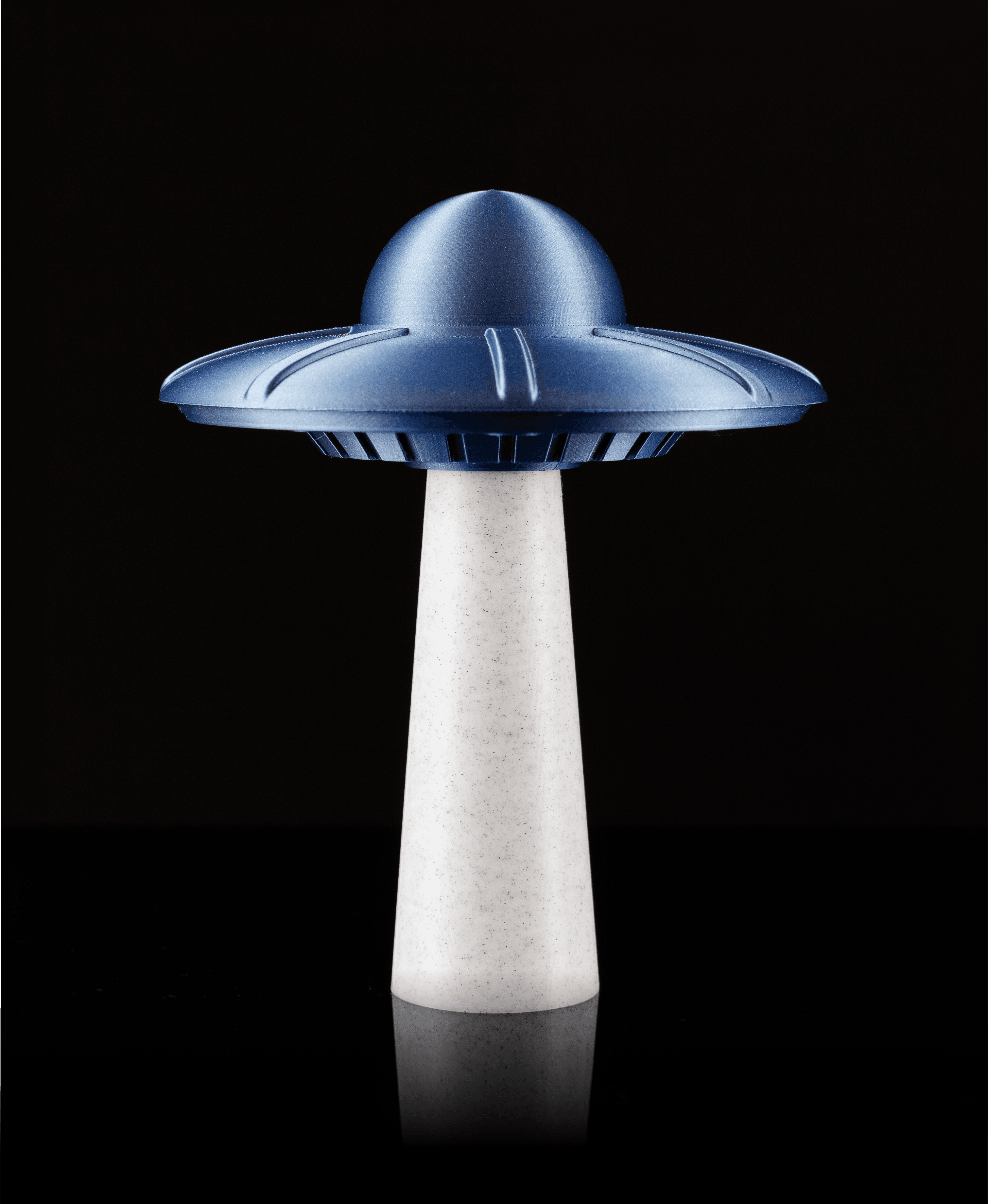 Minimalist UFO 3d model