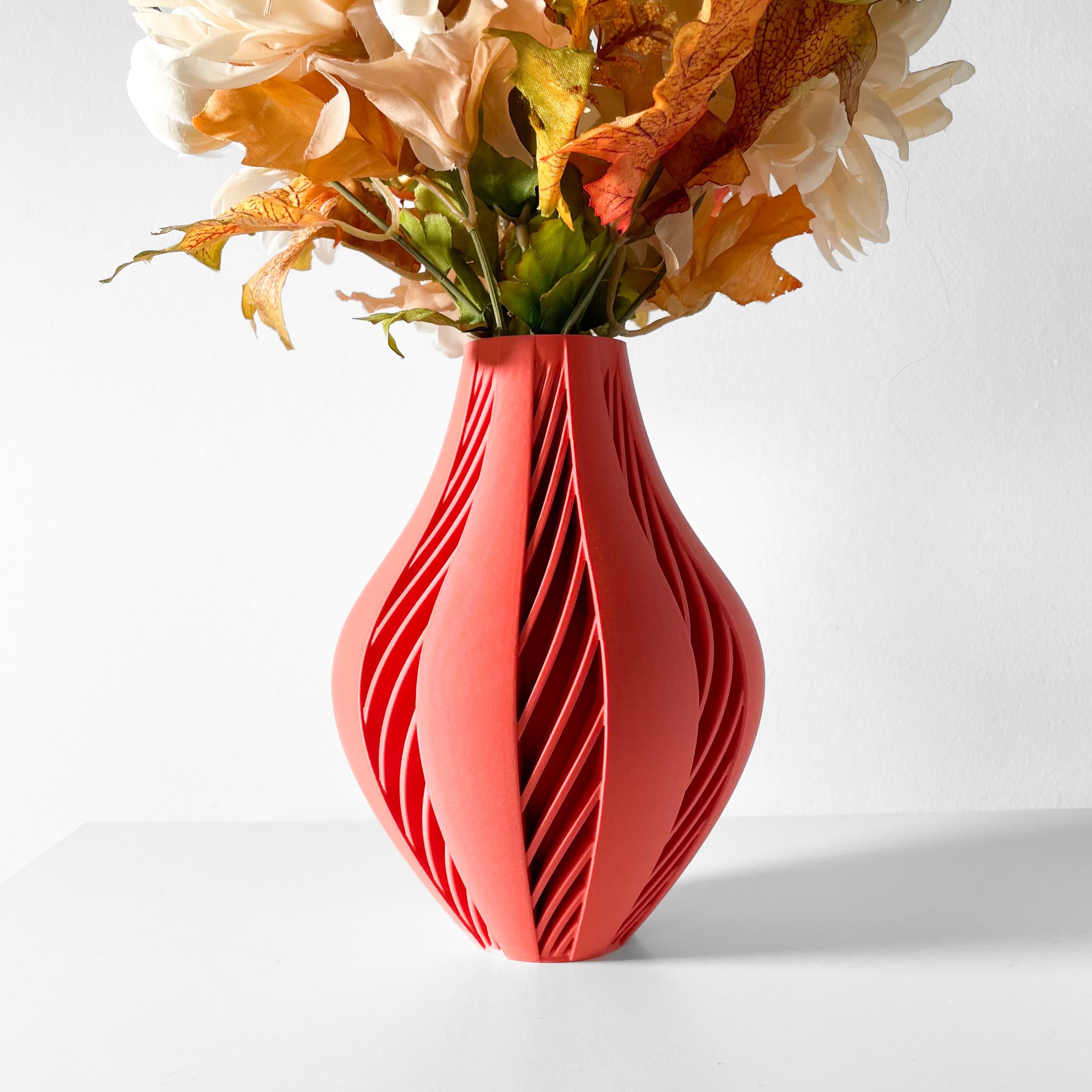 The Yorio Vase, Modern and Unique Home Decor for Dried and Preserved Flower Arrangement | STL File 3d model