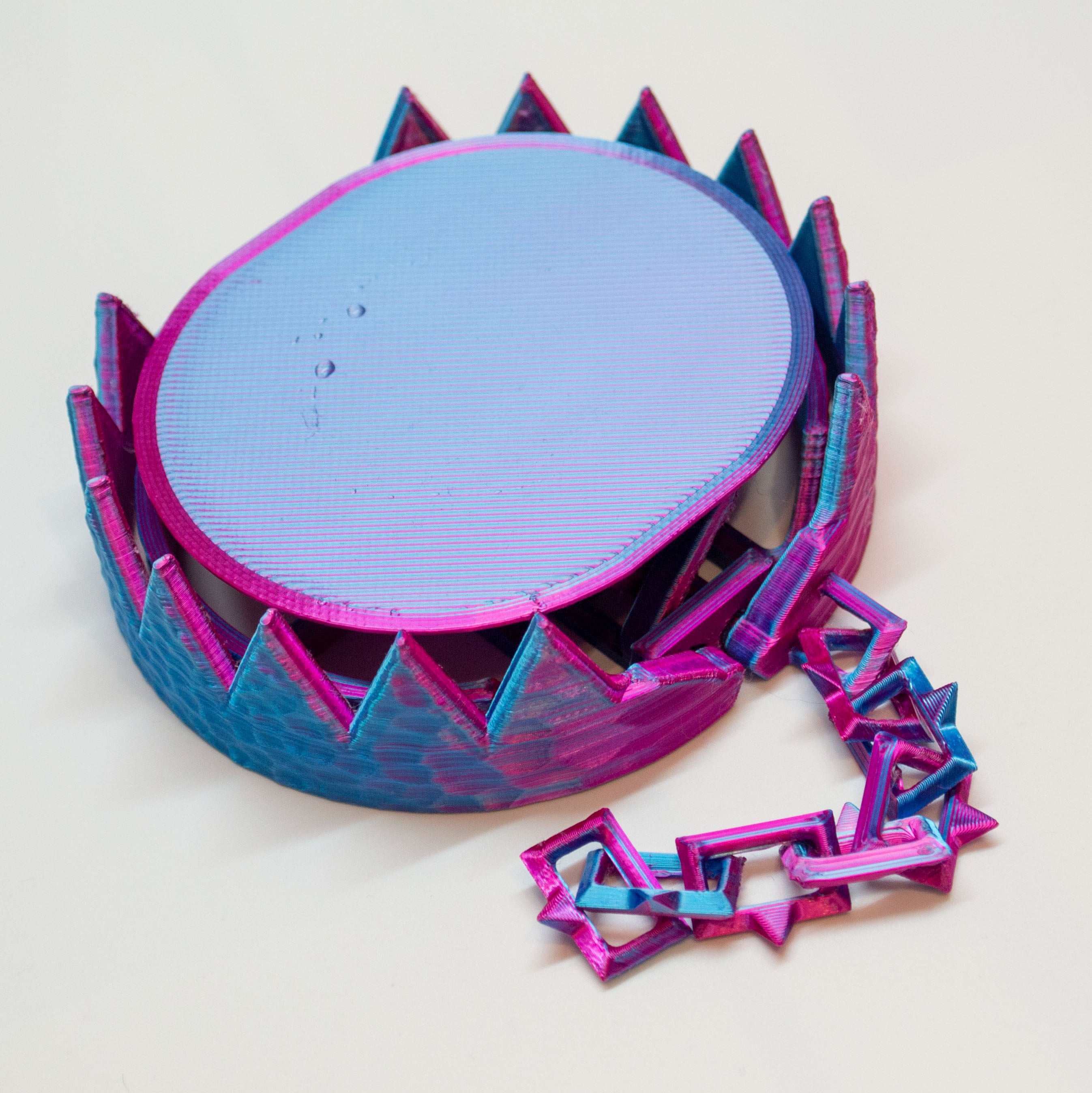 Mug Trap: Self-Adjusting Coaster 3d model