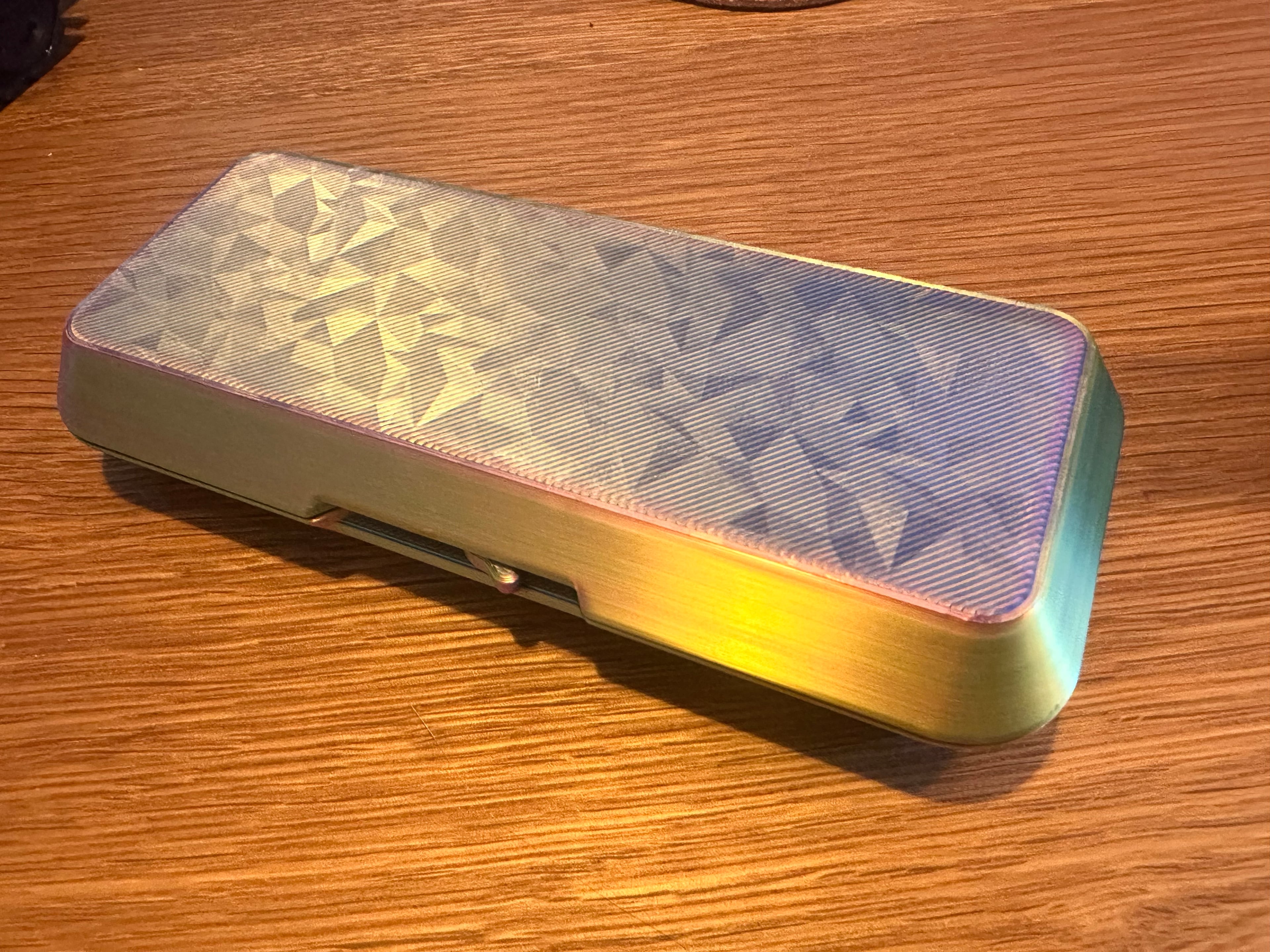With PLA Silk and diamond build plate