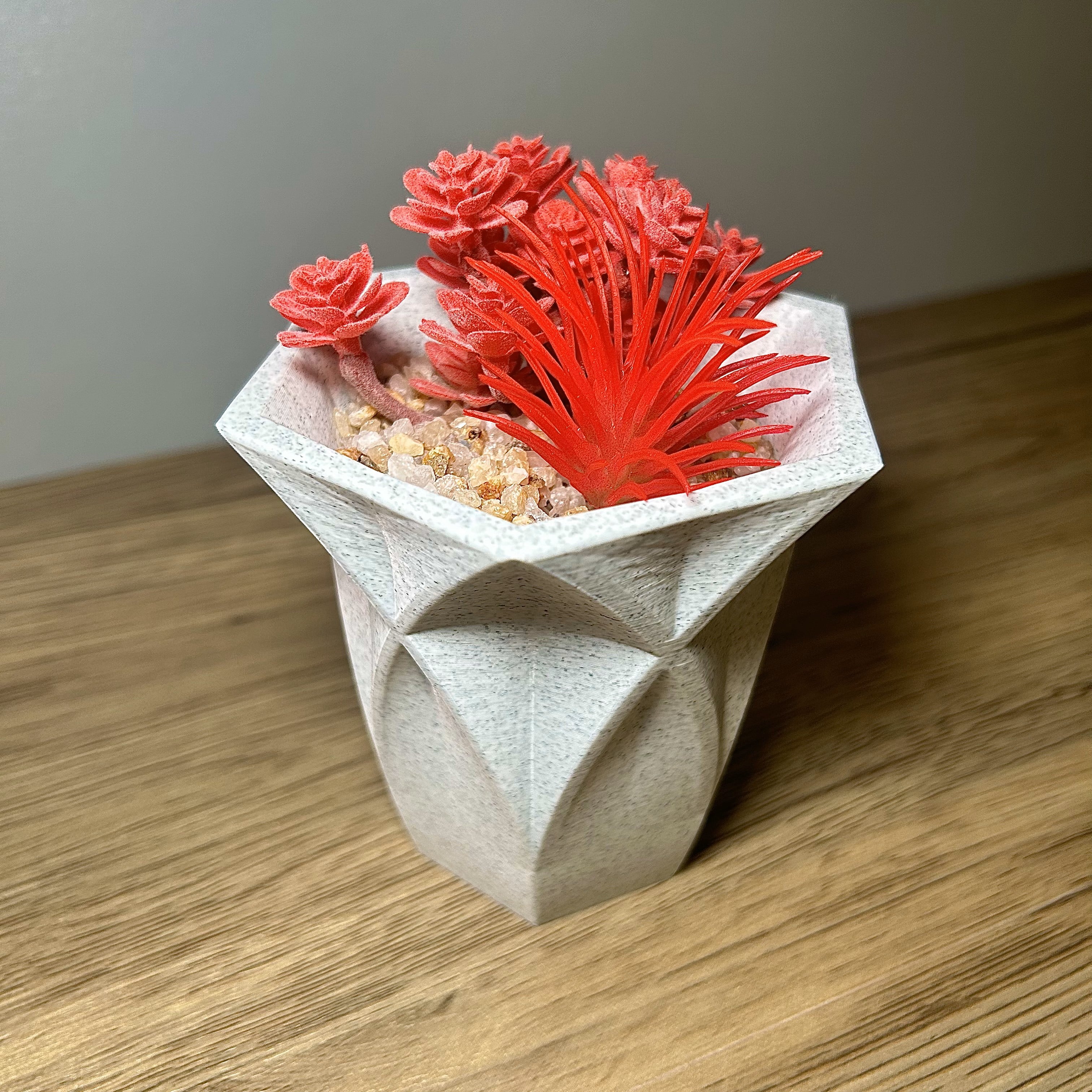 Faceted Vase 3d model