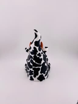 Cow Gnomes Sitting 3d model