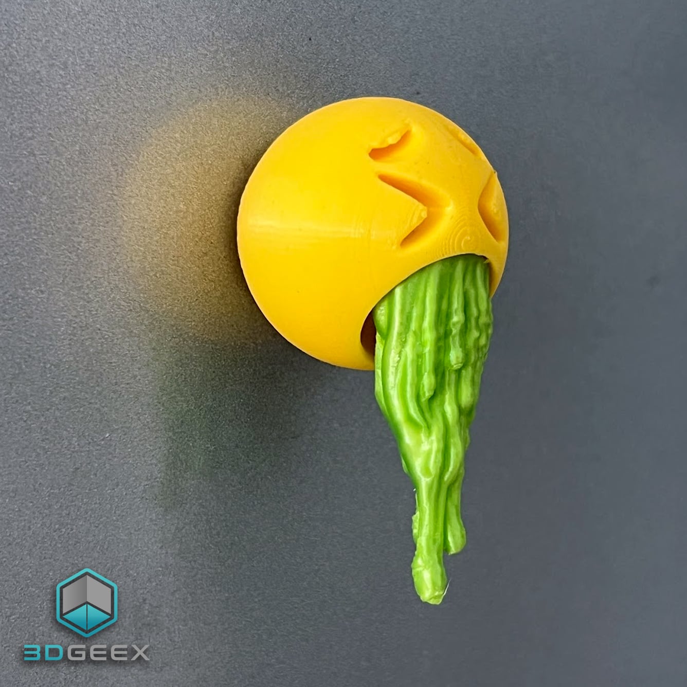 Puke Emoji - Keychains & Magnets 3d model