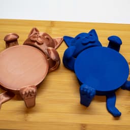 Cute Cat Mug Hugger: Self-Adjusting Coaster 3d model