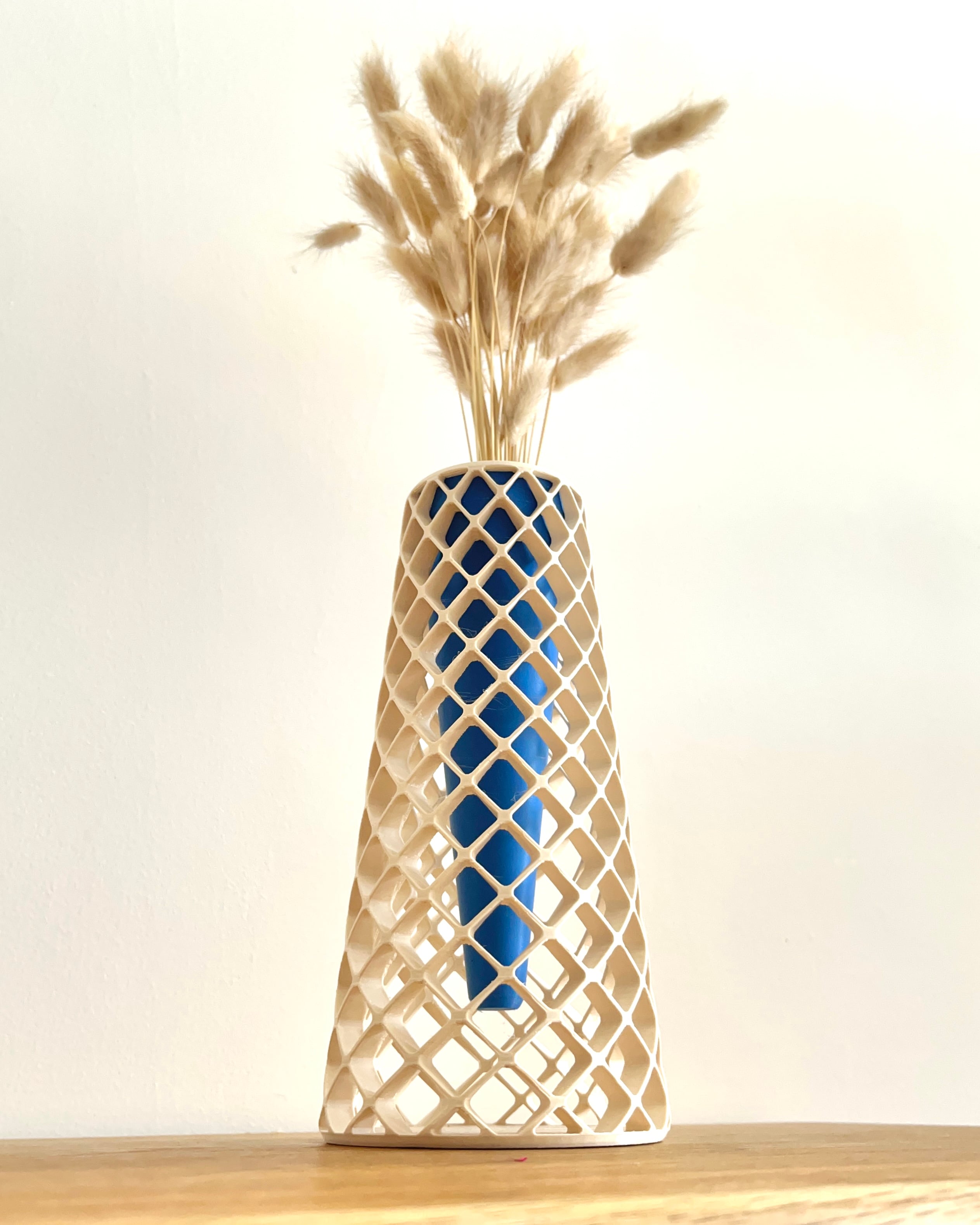 Funnel vase two parts 3d model