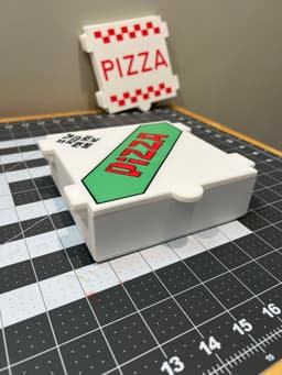Pizza Deck Box with Swappable Lids 3d model