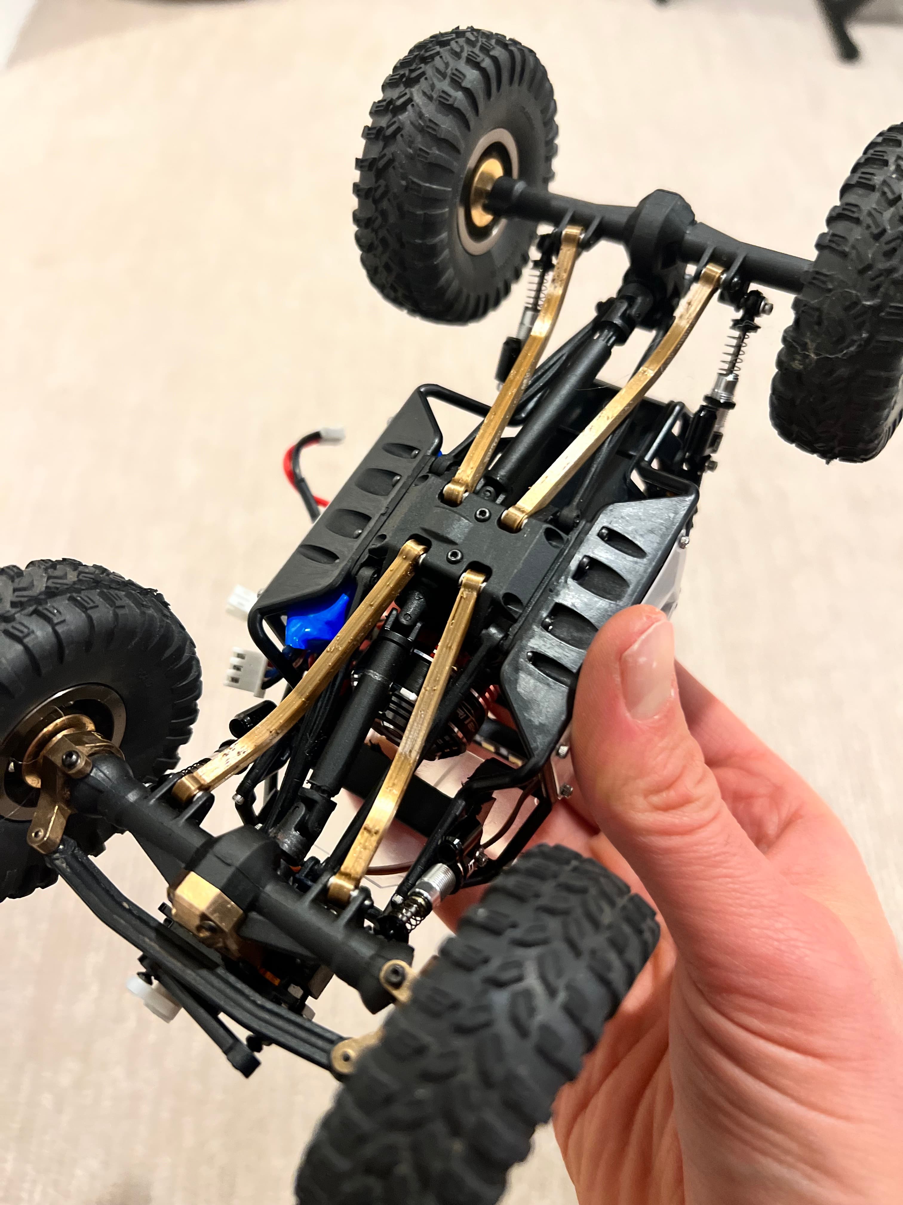 SCX24 Extended Upper & Lower Links 70mm / 54mm. 3d model